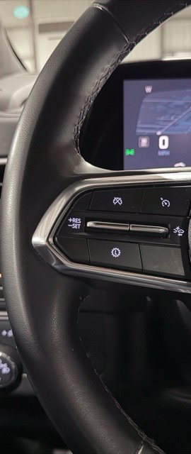 Used 2025 Gray Chevrolet LT image 26