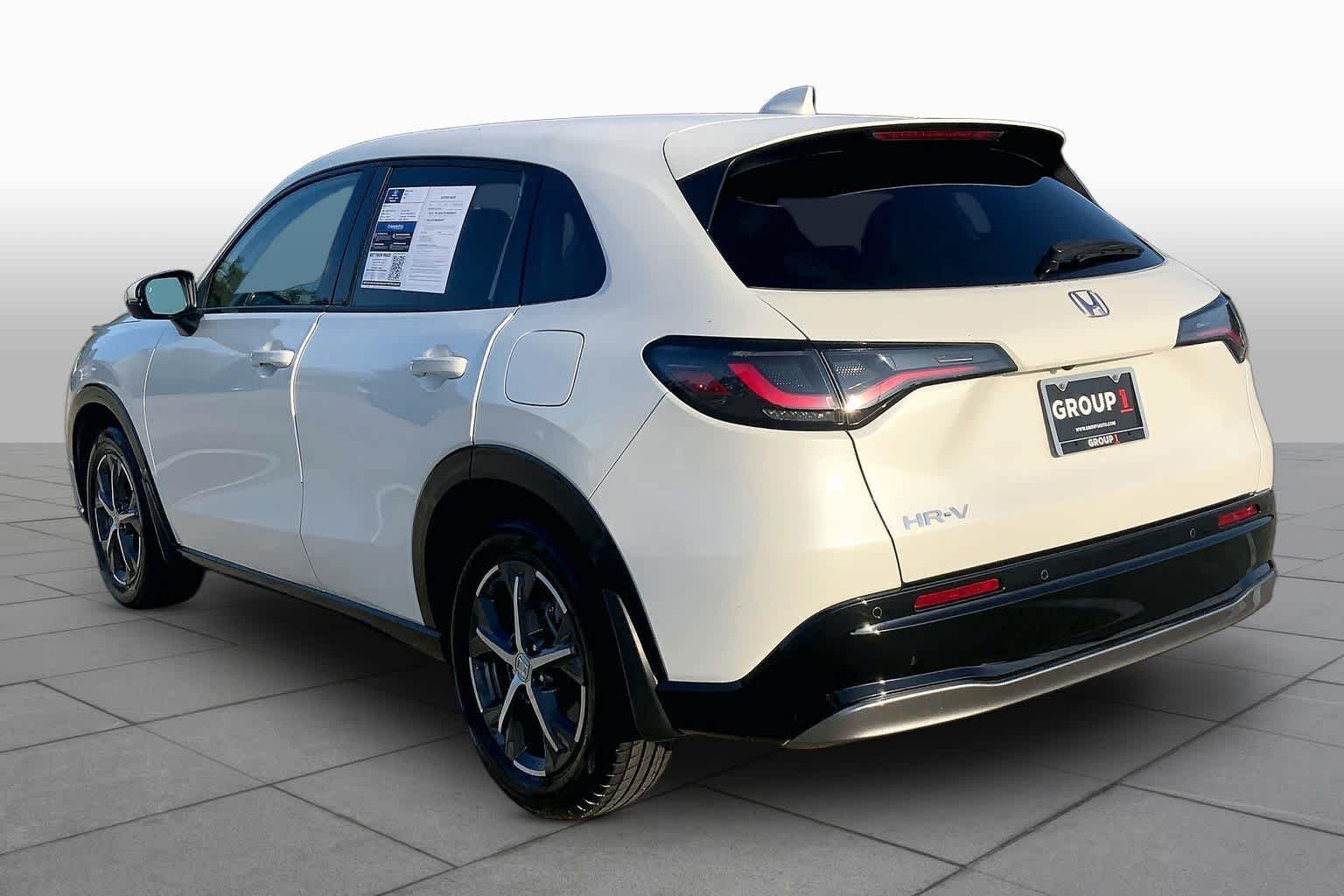 Used 2023 Platinum White Pearl Honda EX-L image 12