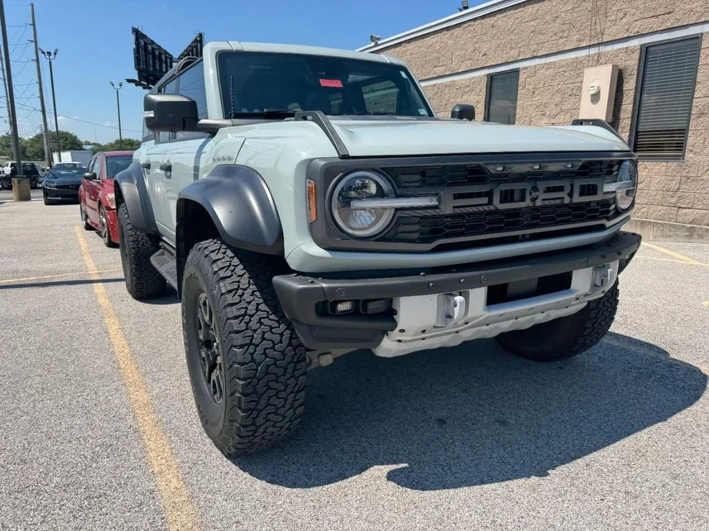 Used 2023 Cactus Green / Gray Ford Raptor image 2