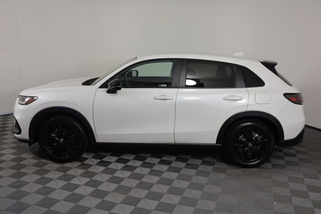 Certified Used 2026 Platinum White Pearl Honda AWD SPORT image 5