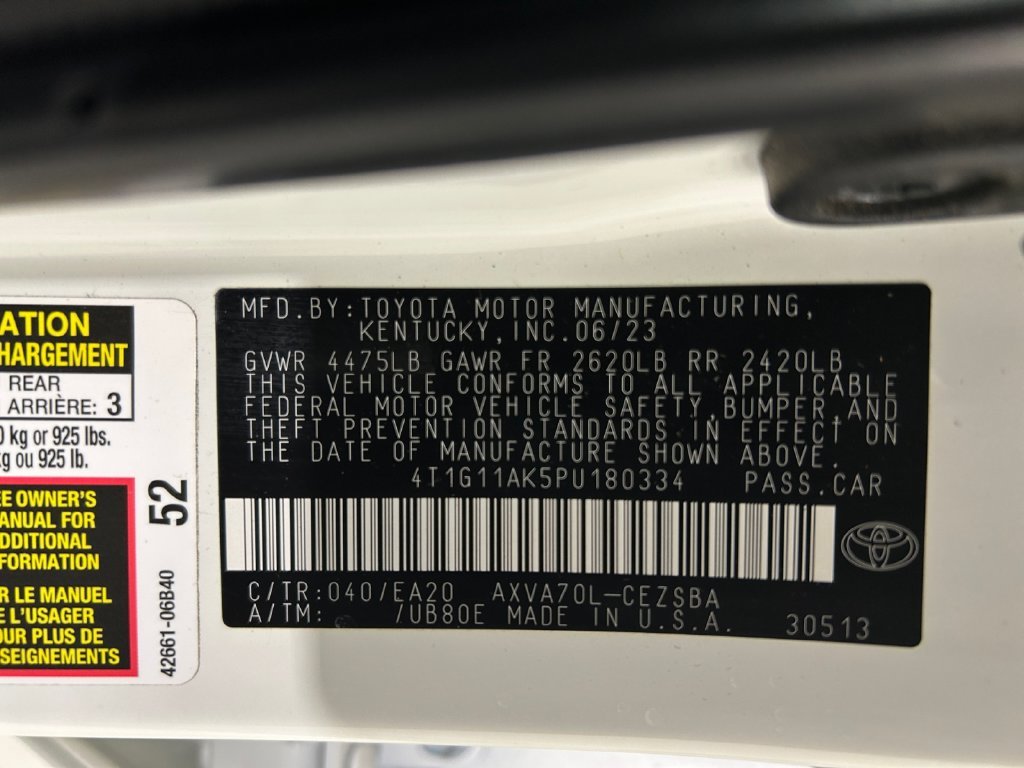 Used 2023 White Toyota SE image 18