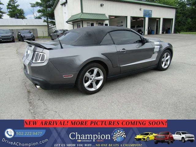 Used 2011 Gray Ford GT image 6