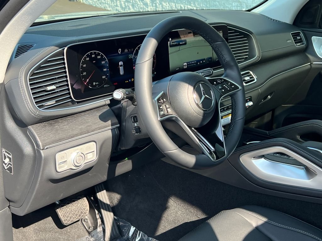 New 2026 Black Mercedes-Benz GLS 450 image 16