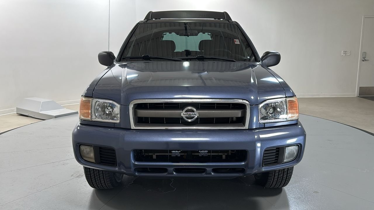 Used 2002 Nissan Pathfinder SE with VIN JN8DR09XX2W651907 for sale in Nashville, TN
