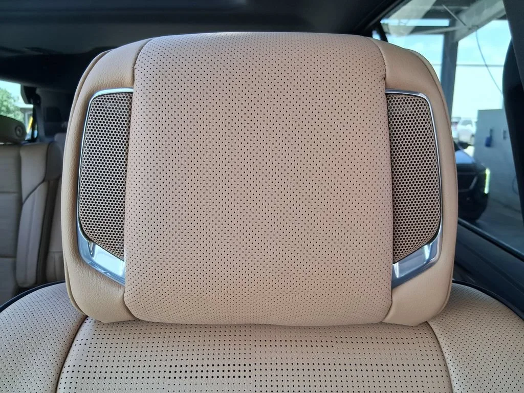 2026 Cadillac Escalade Luxury - Photo 21