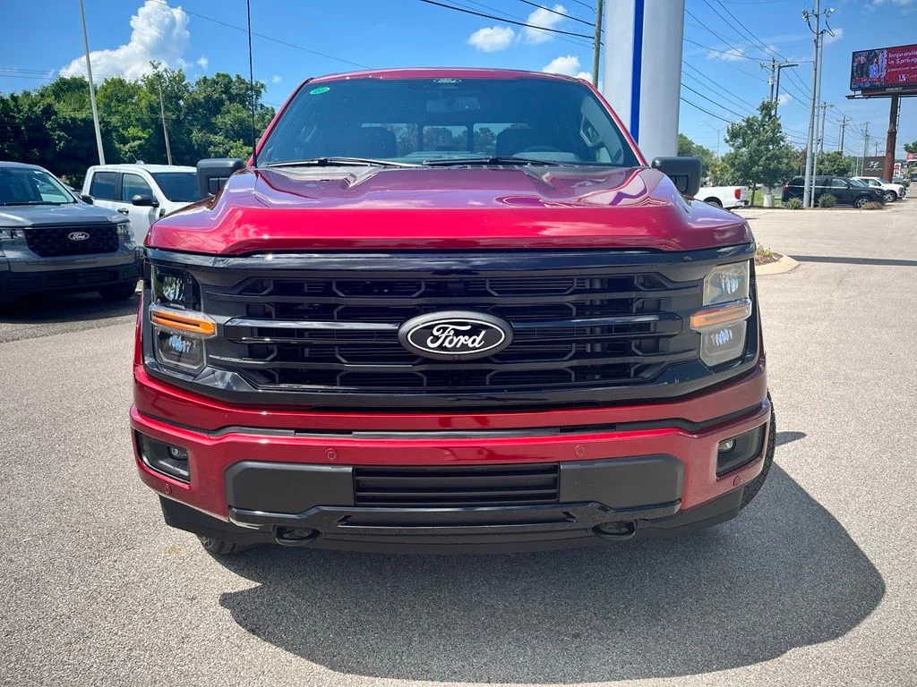 New 2026 Red Ford XLT image 2