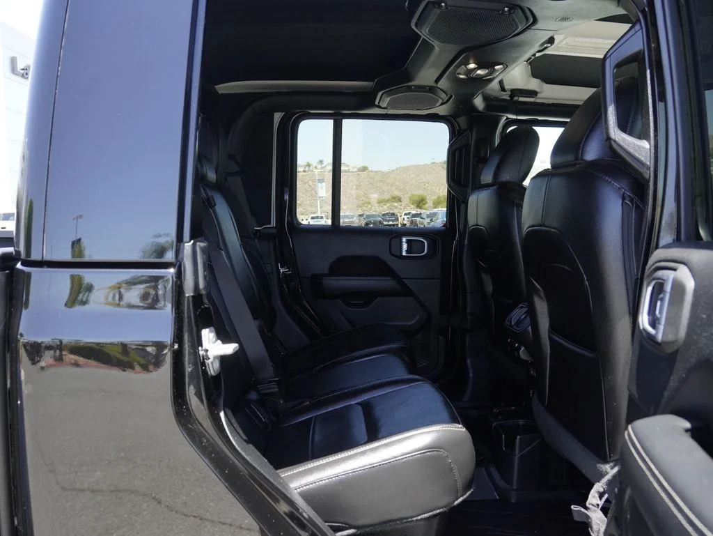 Certified Used 2021 Black Jeep Overland image 30