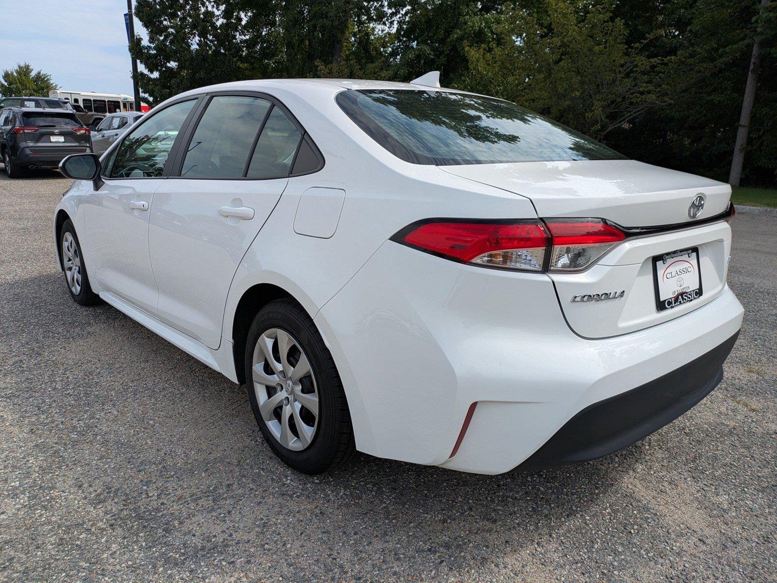 Used 2024  Toyota LE image 6
