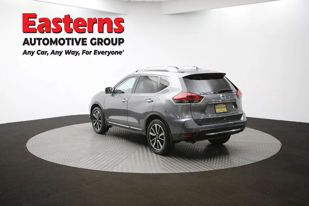 Used 2019 Gray Nissan SL image 67