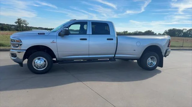 New 2026 Silver-Zynith Exterior Paint RAM Tradesman image 5