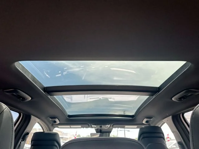 New 2026 Glacial White Pearl Kia X-Line image 18