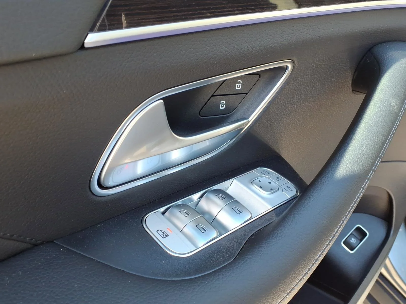New 2026 Selenite Grey Metallic Mercedes-Benz GLE 350 image 61