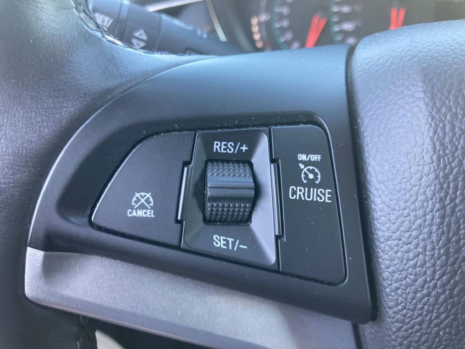 Used 2018 Silver Ice Metallic Chevrolet LT image 15