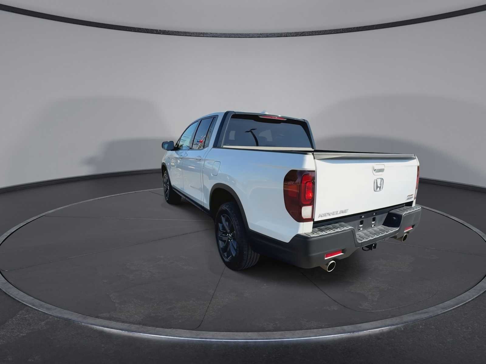 2023 Honda Ridgeline Sport - Photo 6