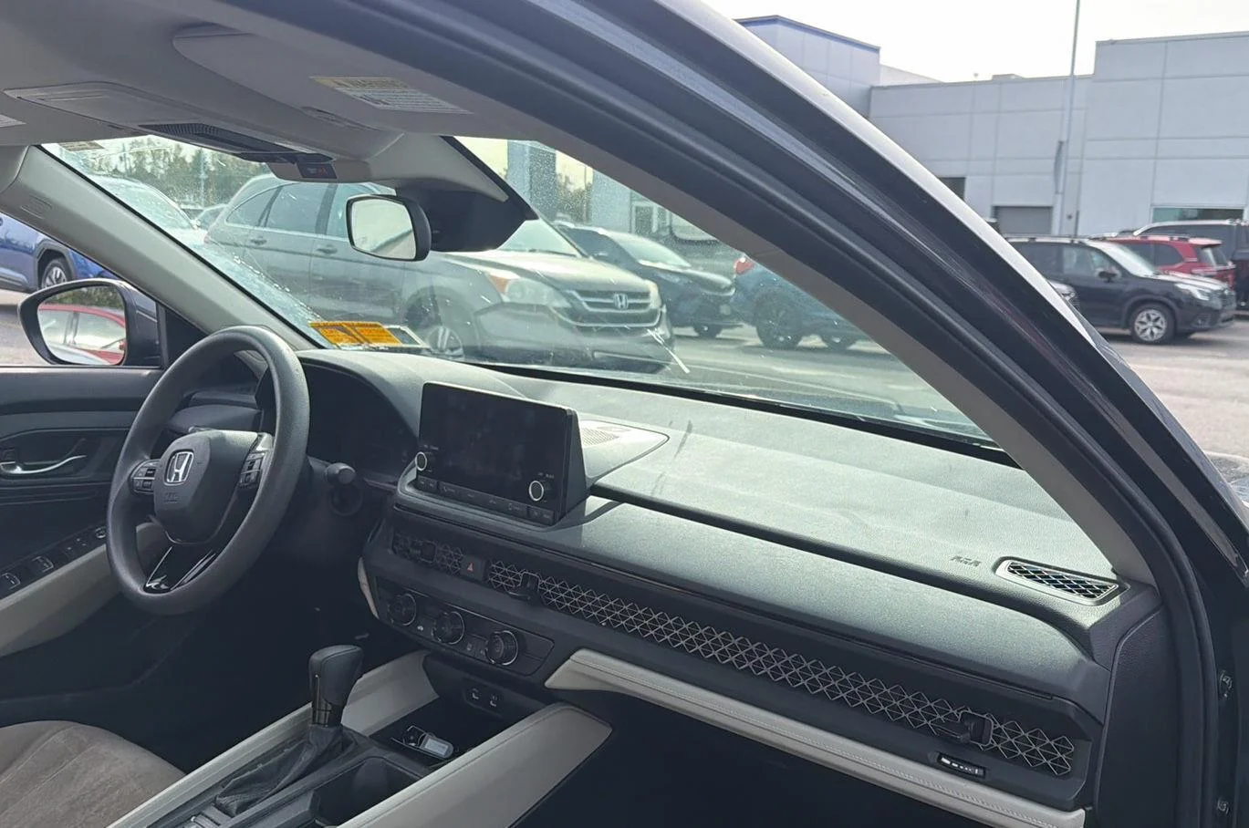 Used 2024 Meteorite Gray Metallic Honda LX image 18