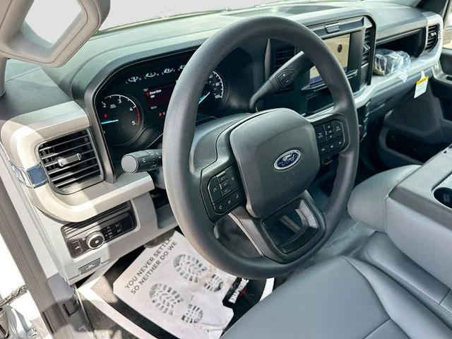 New 2026 Oxford White Ford XL image 6