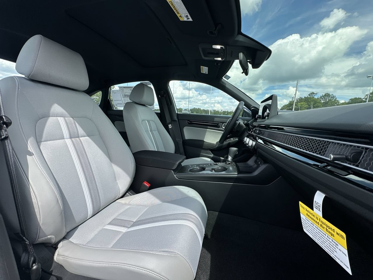 New 2026 Platinum White Pearl Honda 2WD Sport Hybrid image 25