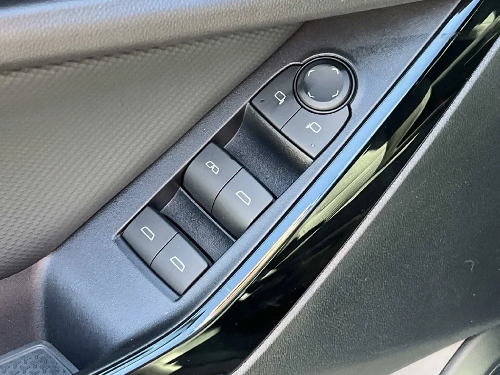 New 2027 Lakeshore Blue Metallic Chevrolet LT image 12