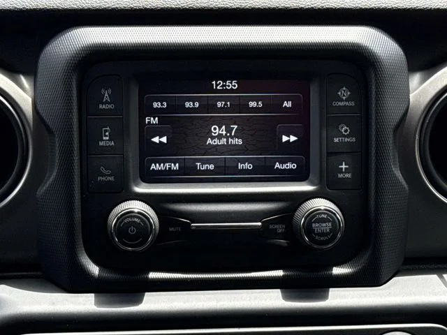 Used 2018 Gray Jeep Unlimited Sport S image 18