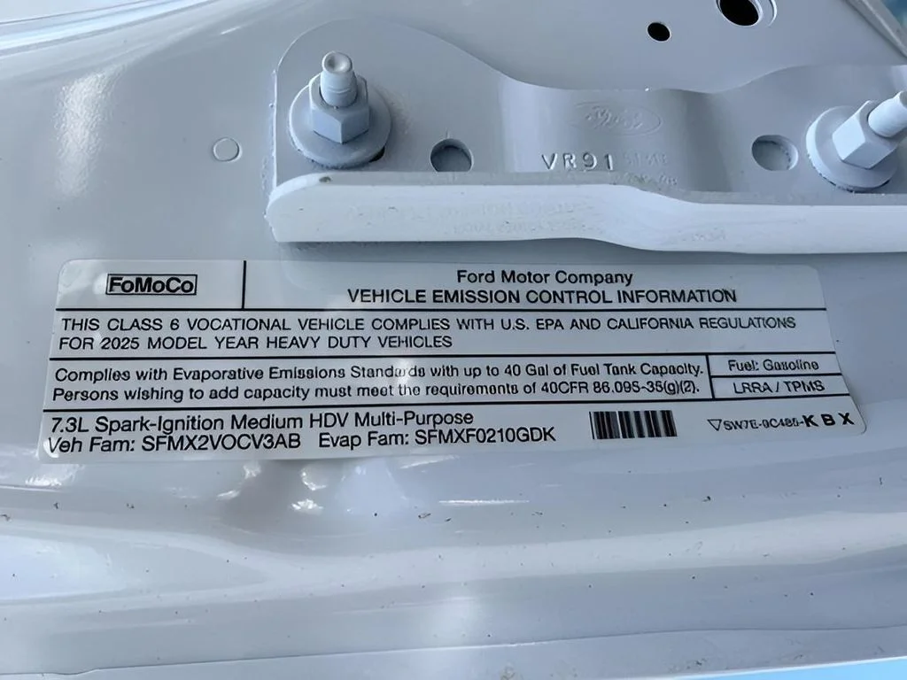 Used 2025 White Ford XL image 42