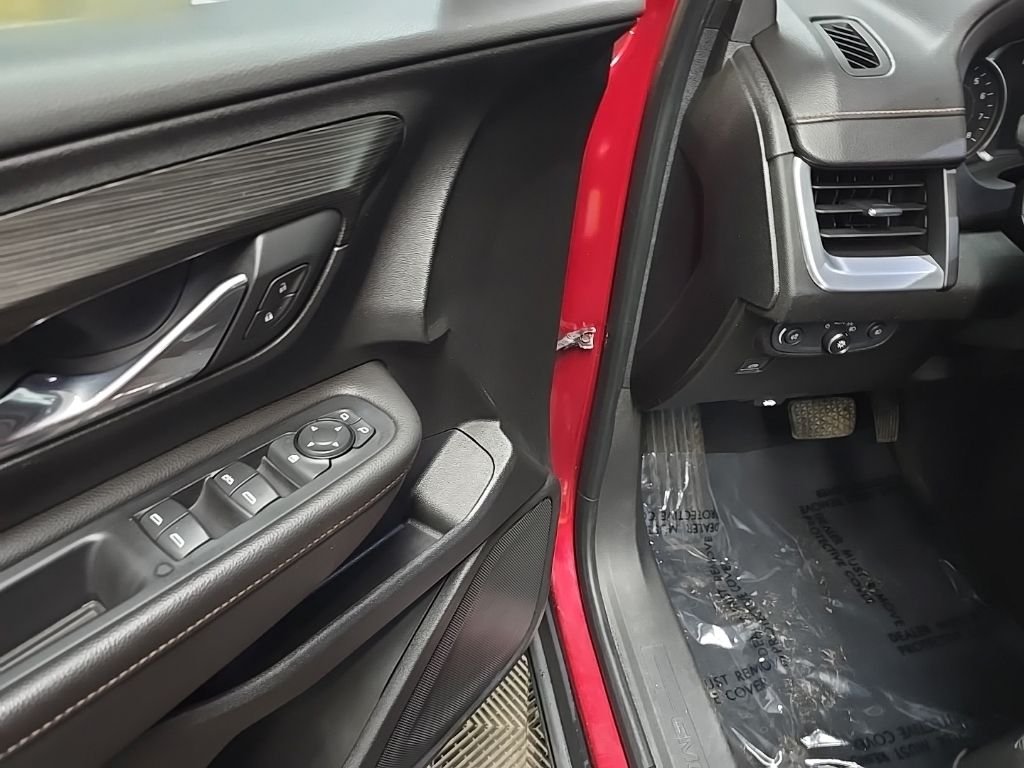 Used 2019 Red GMC SLT image 27