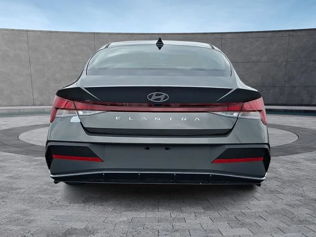 New 2026 Gray Hyundai SE image 6