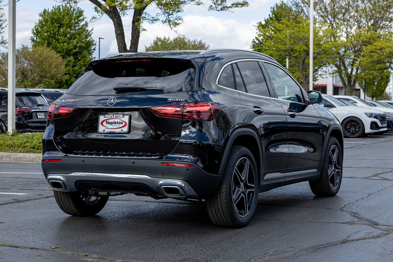New 2026 Night Black Mercedes-Benz GLA 250 image 5