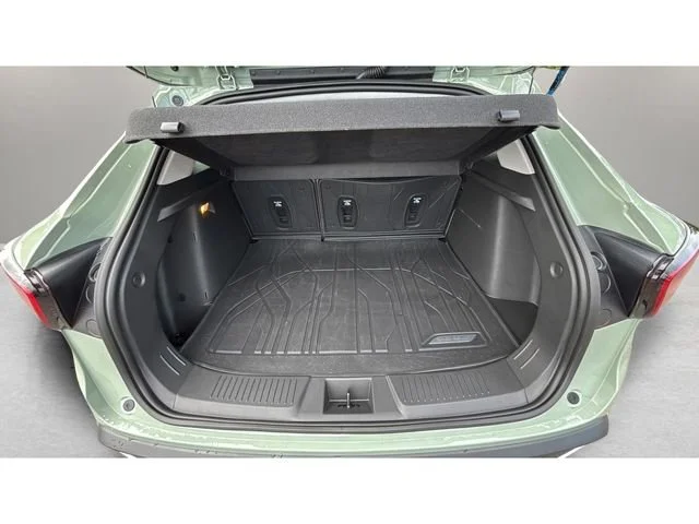 Used 2026 Cacti Green Chevrolet ACTIV image 32