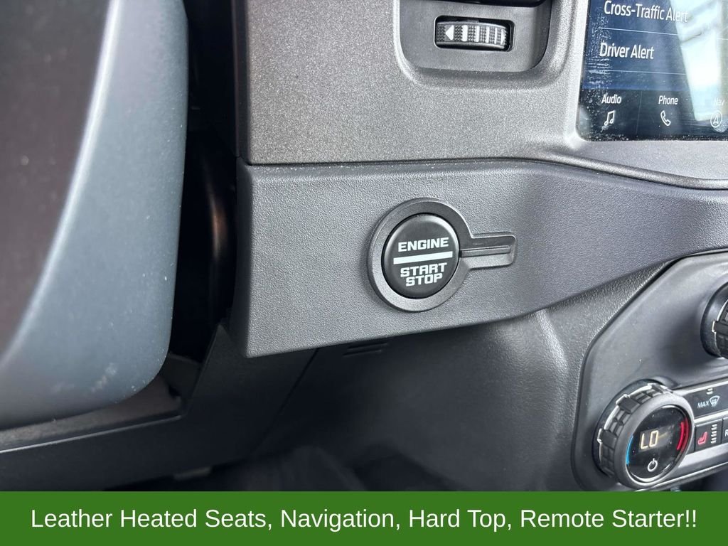 Used 2025 Blue Ford Badlands image 27
