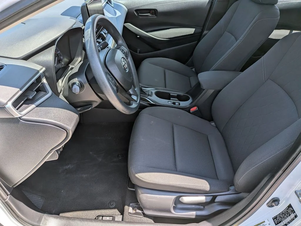 Used 2023 White Toyota LE image 11