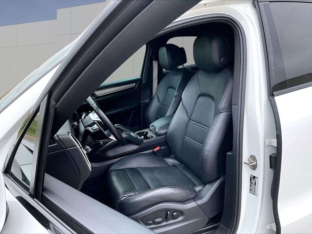 Used 2023 White Porsche Platinum Edition image 5