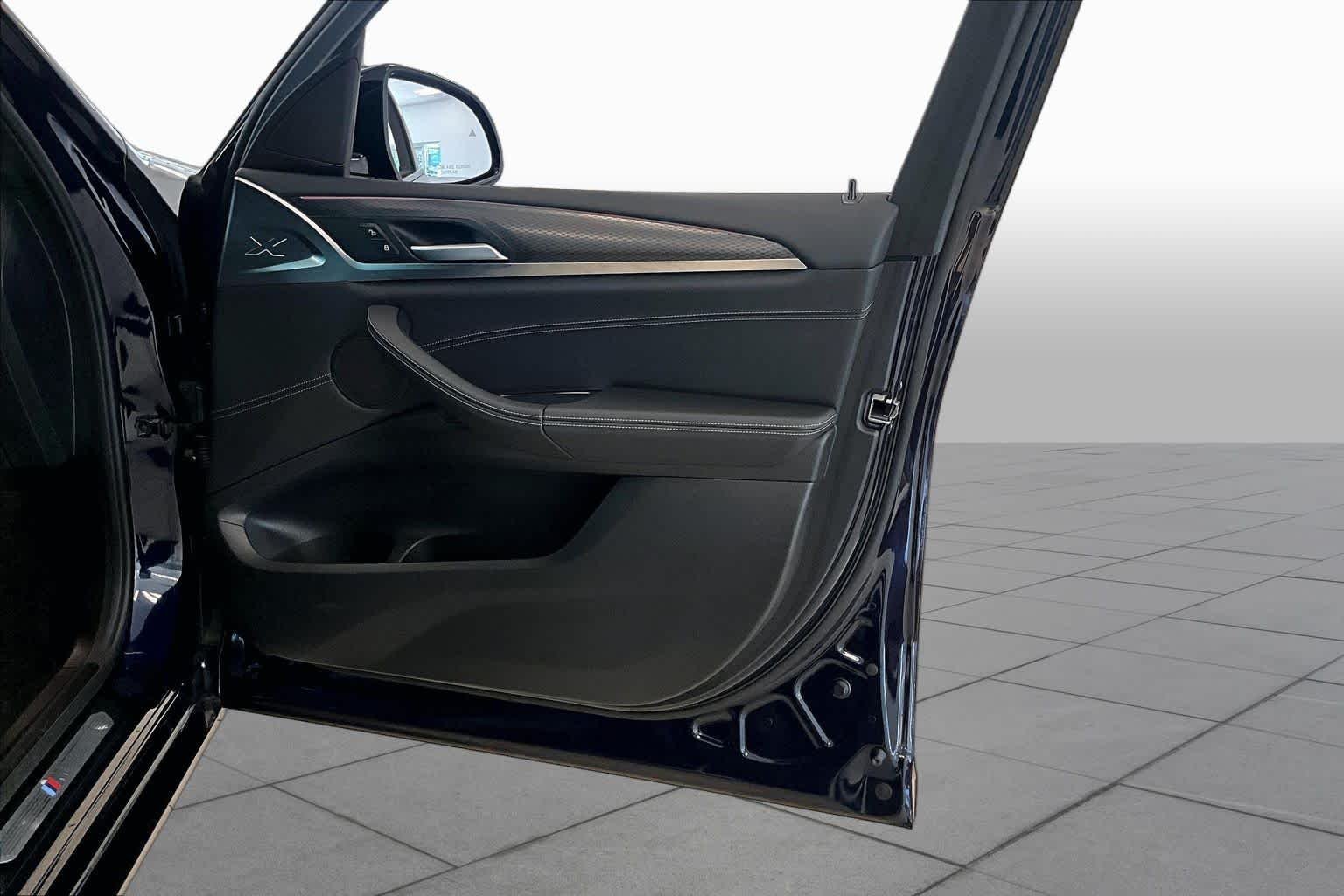 Used 2024 Tanzanite Blue II Metallic BMW sDrive30i image 22