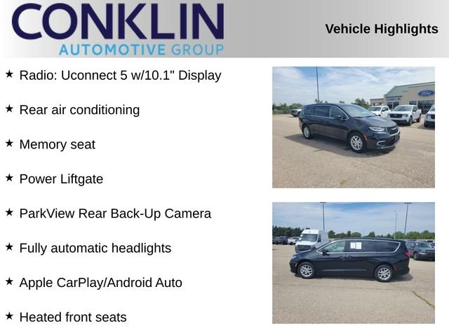 Used 2023 Brilliant Black Crystal Pearlcoat Chrysler Touring L image 2