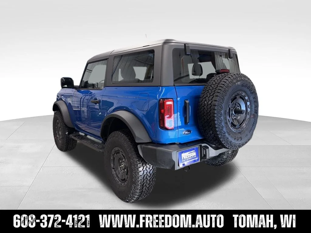 New 2025 Blue Ford Base image 3