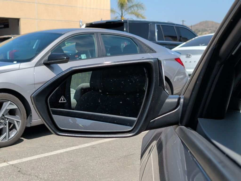 2025 Hyundai Elantra SEL - Photo 26
