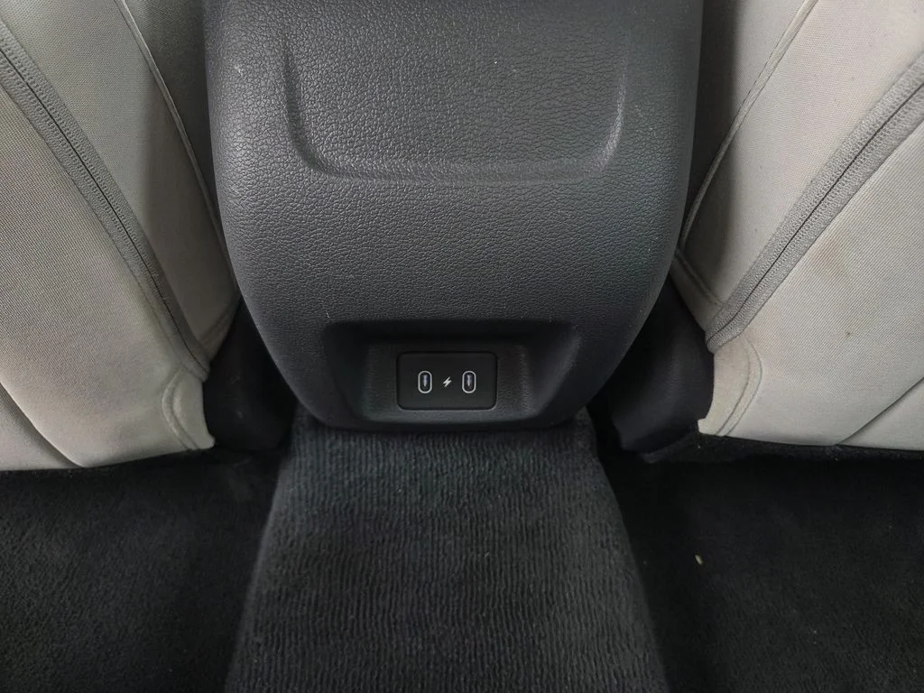 Used 2024 Black Hyundai SEL image 20