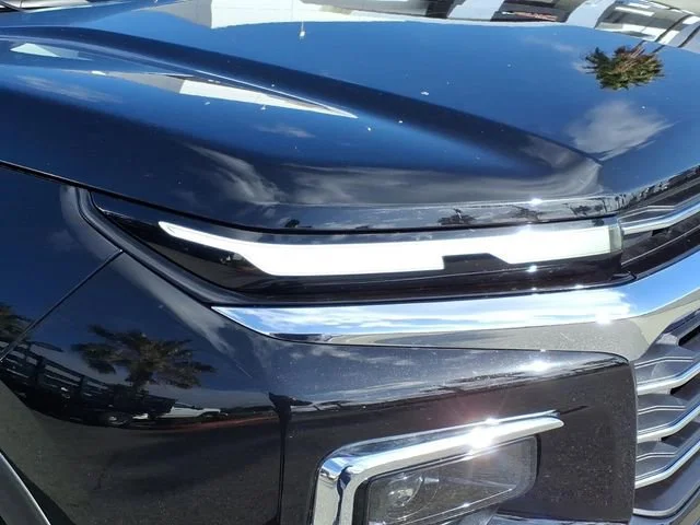 Used 2025 Mosaic Black Metallic Chevrolet LT image 2