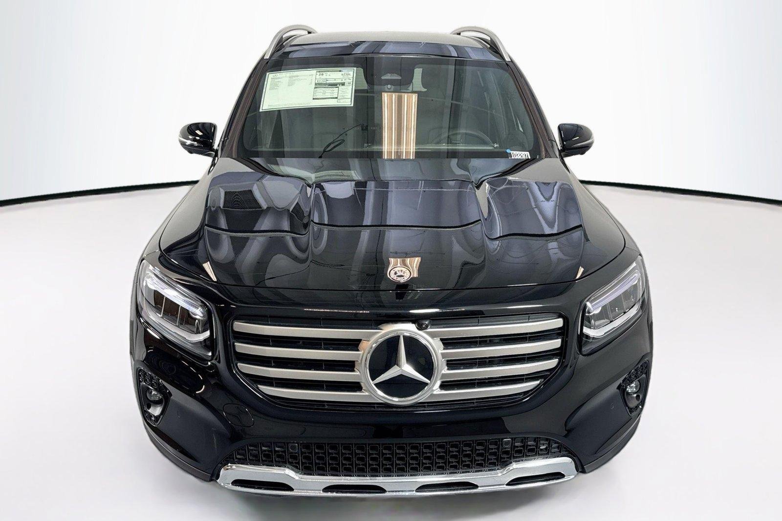 New 2026 Night Black Mercedes-Benz GLB 250 image 2