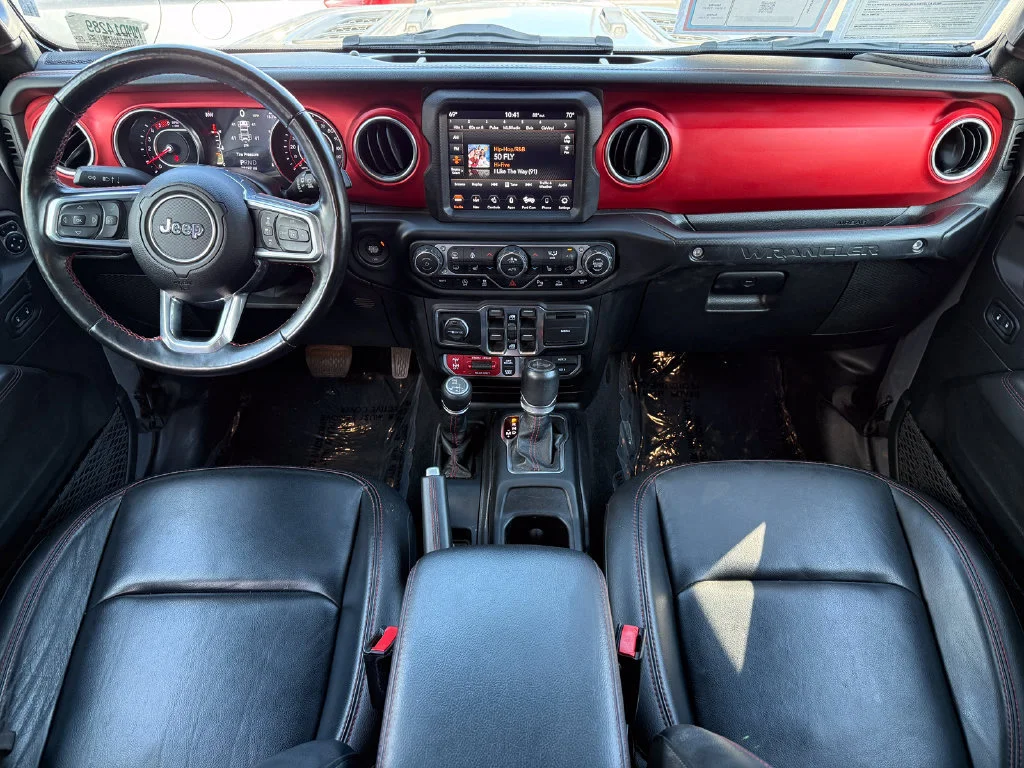 Used 2021  Jeep Unlimited Rubicon image 20