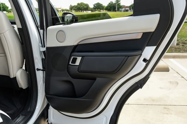 Used 2025 White Land Rover Dynamic SE image 62