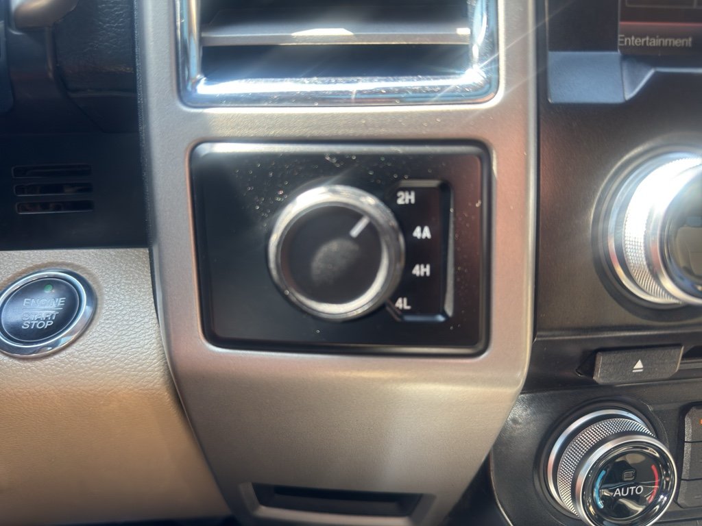 Used 2015 Brown Ford Lariat image 27