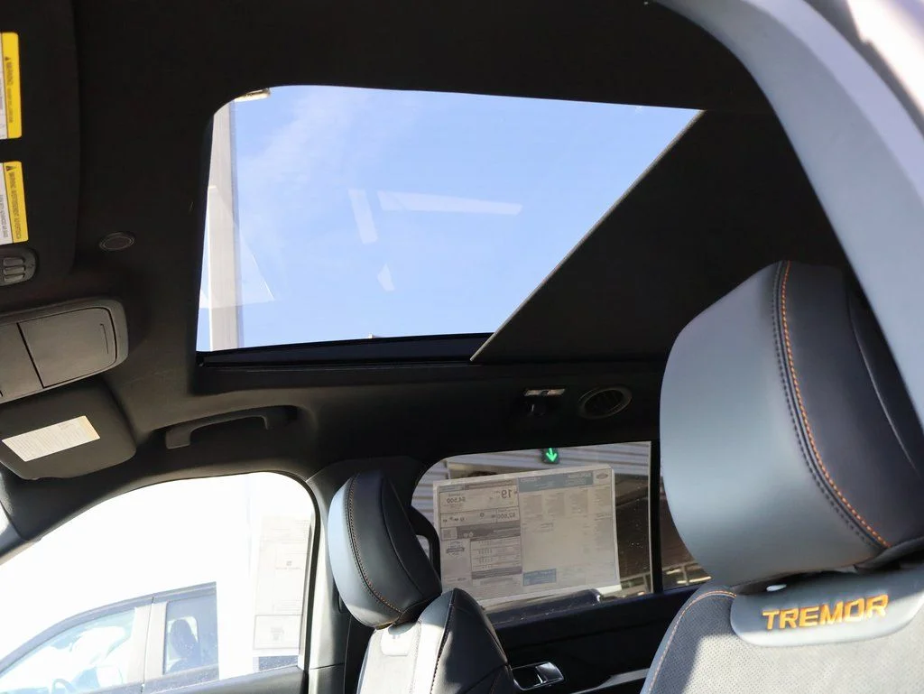 2026 Ford Explorer Tremor - Photo 28