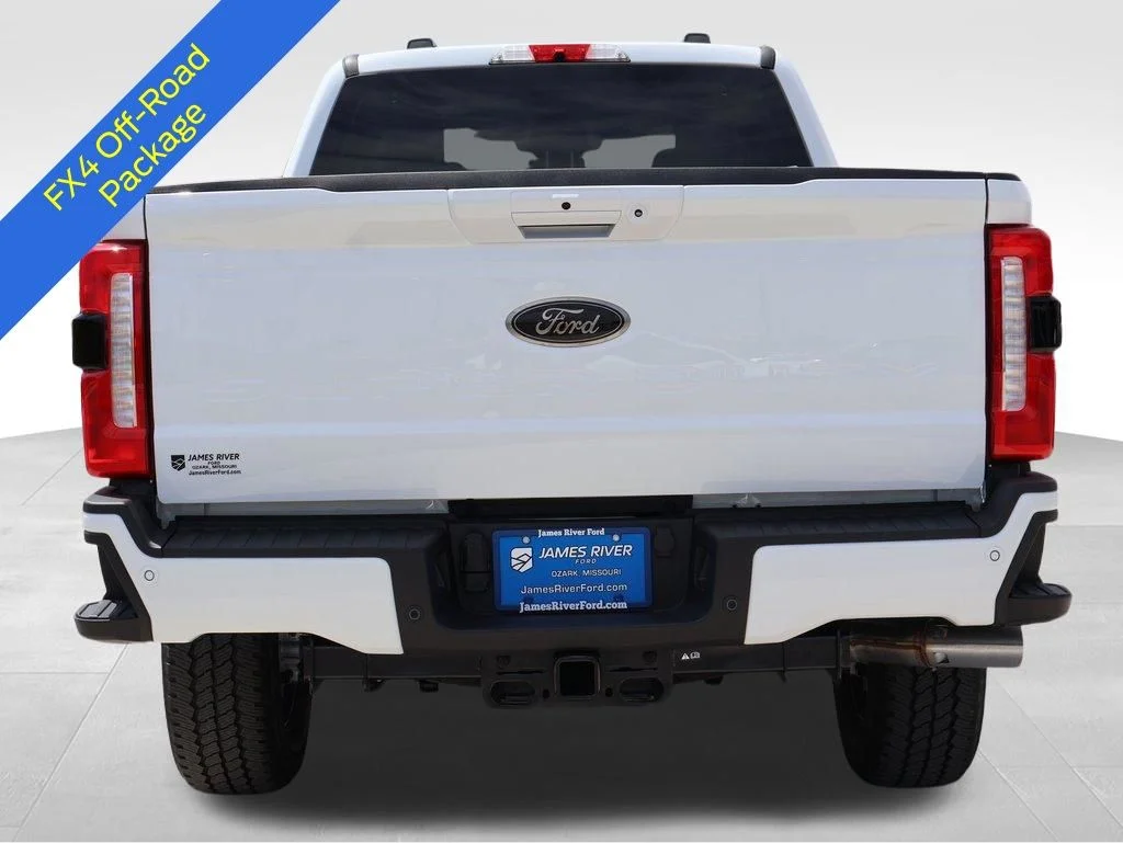 2026 Ford F-250 Super Duty XLT - Photo 4