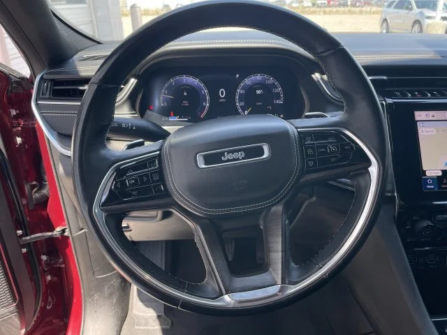 Used 2022 Red Jeep Overland image 16