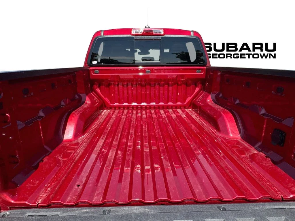 Used 2026 Red Chevrolet Z71 image 31