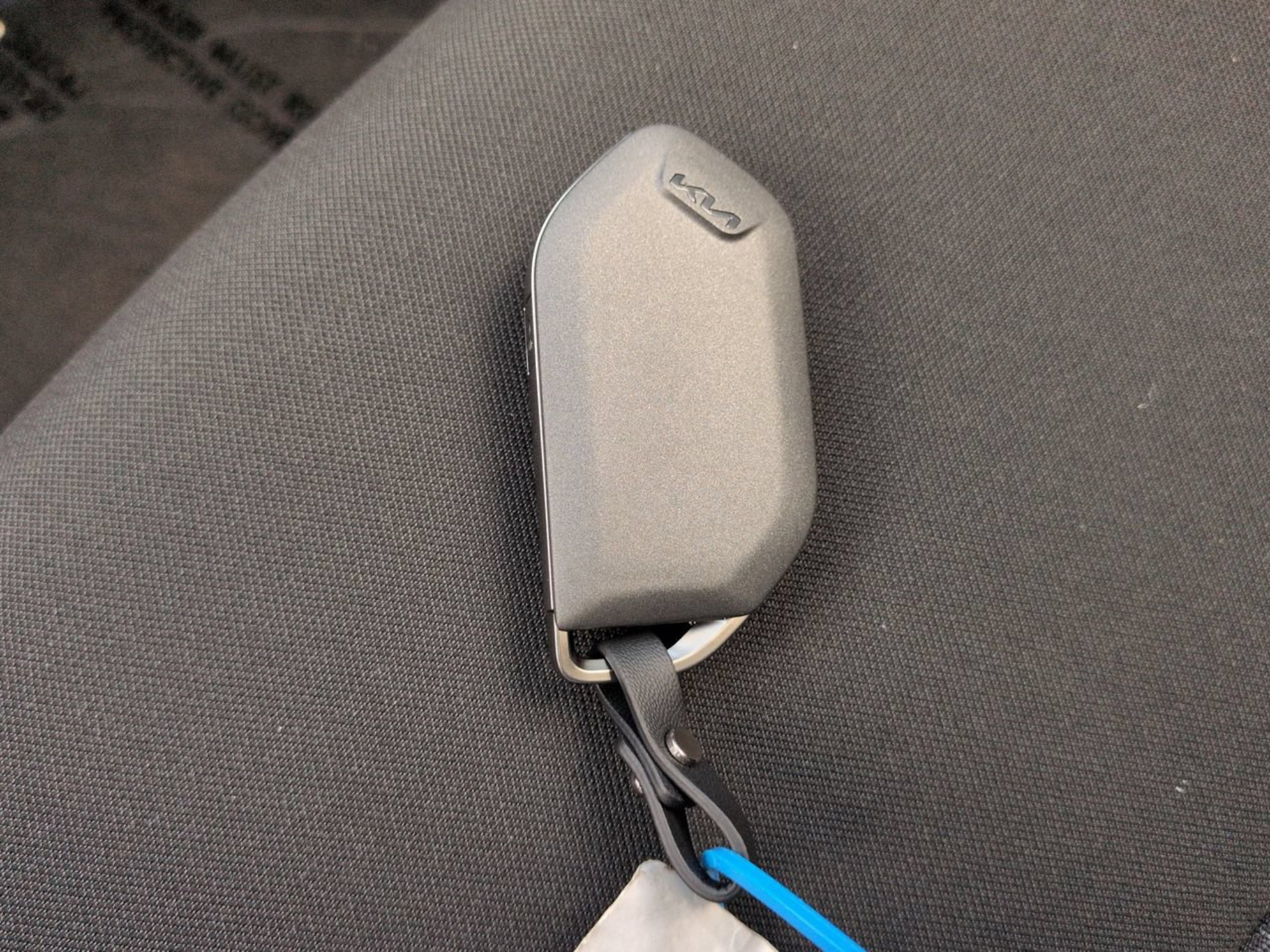 New 2026 Glacial White Kia LX image 33