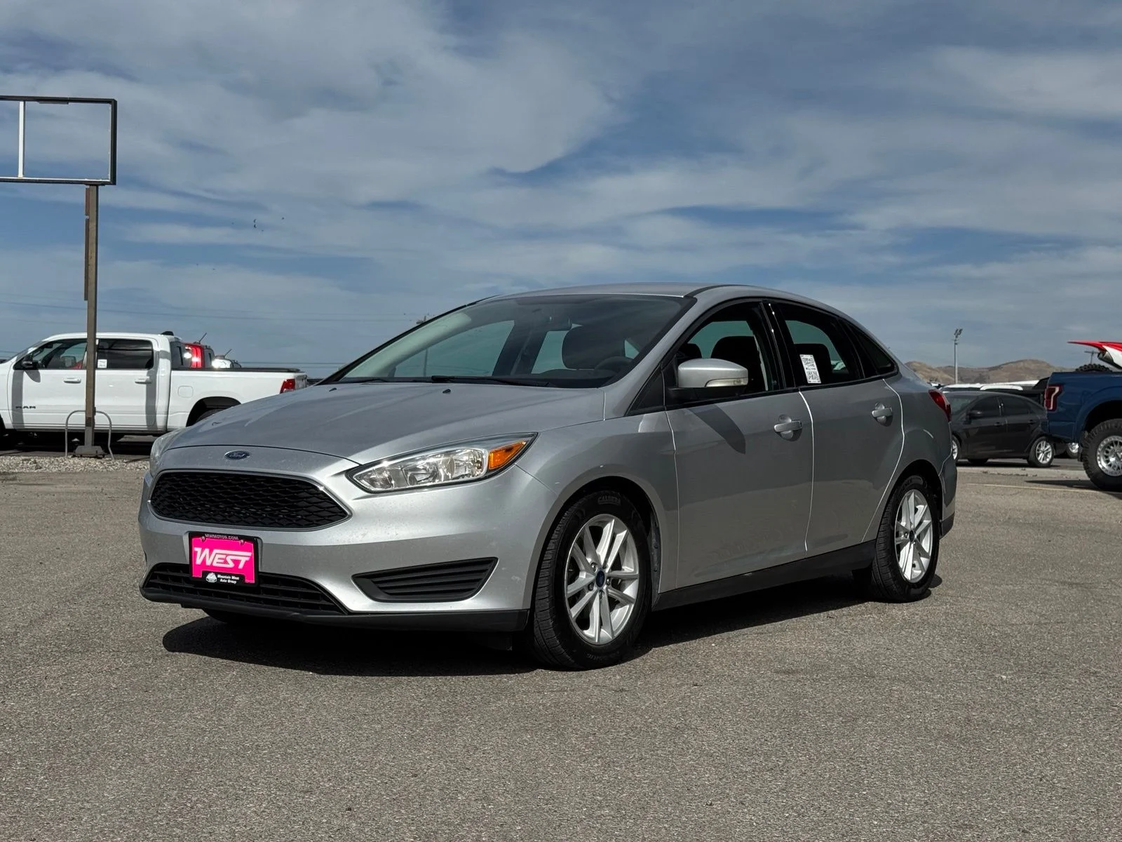 Used 2017 Silver Ford SE image 12