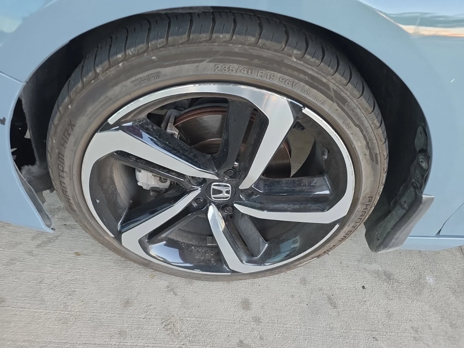 Used 2021  Honda Sport 2.0T image 2