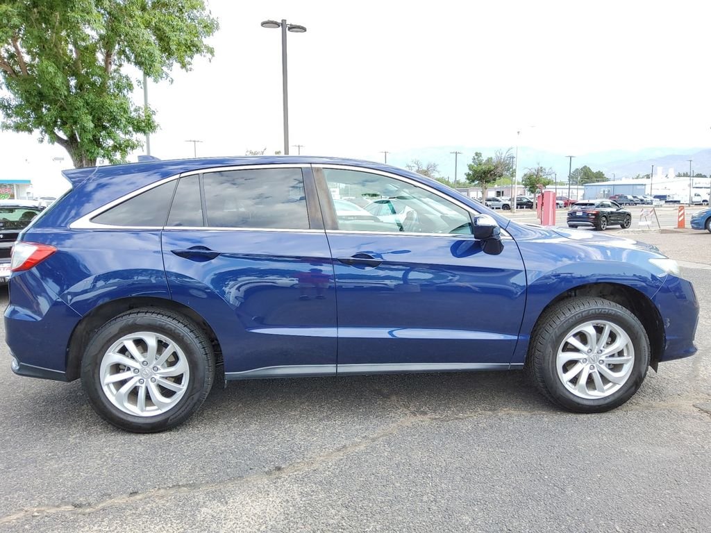 Used 2018  Acura Technology Package image 24