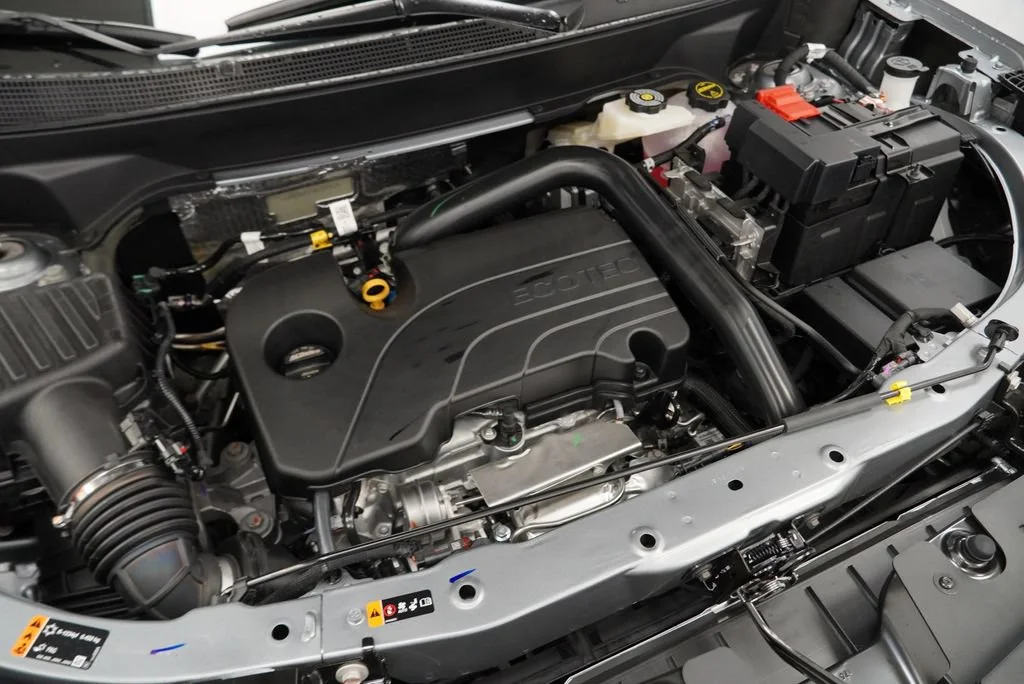 2027 Chevrolet Equinox LT - Photo 39